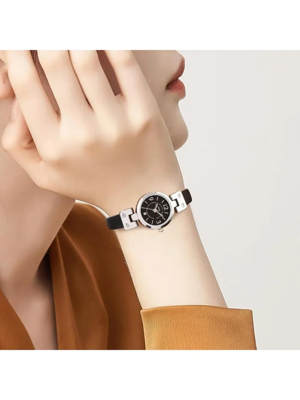Women's Black Silver Elegant Dial with Leather Strap Minimalist Wrist Watches